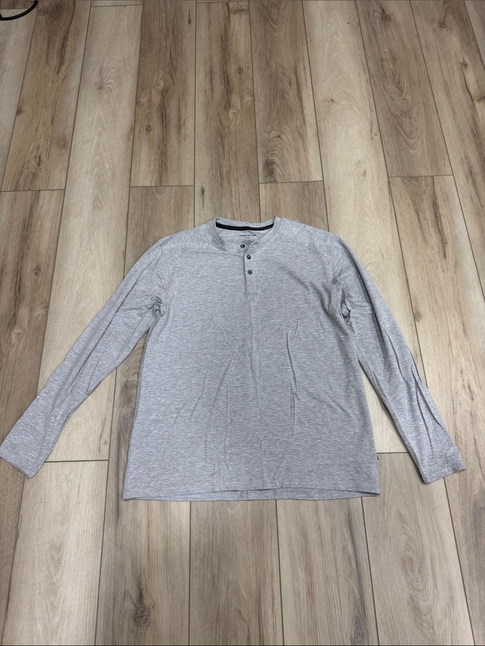 Kenneth Cole New York Heather Gray Long-Sleeve Henley